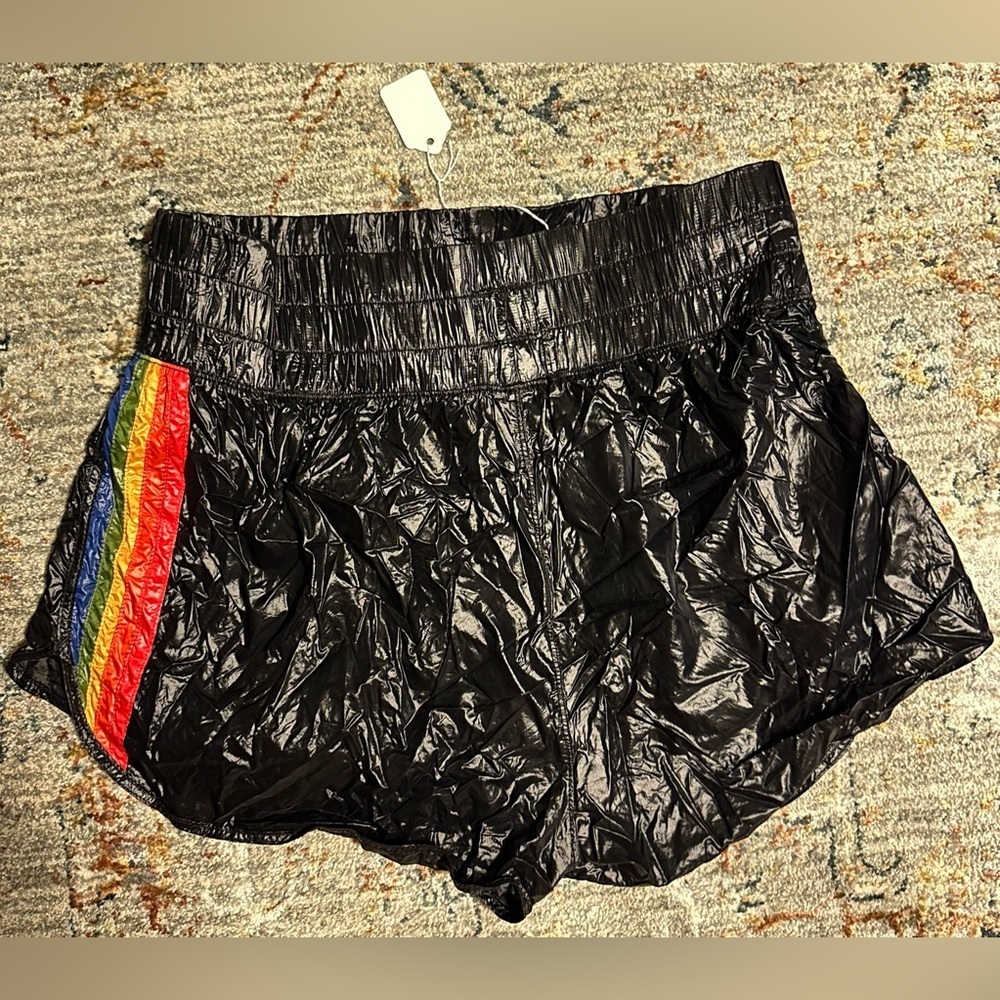AVIATOR NATION NWT HIGH RISE 5 STRIPE NYLON JOGGER SHORT in BLACK— Size L - Picture 9 of 10